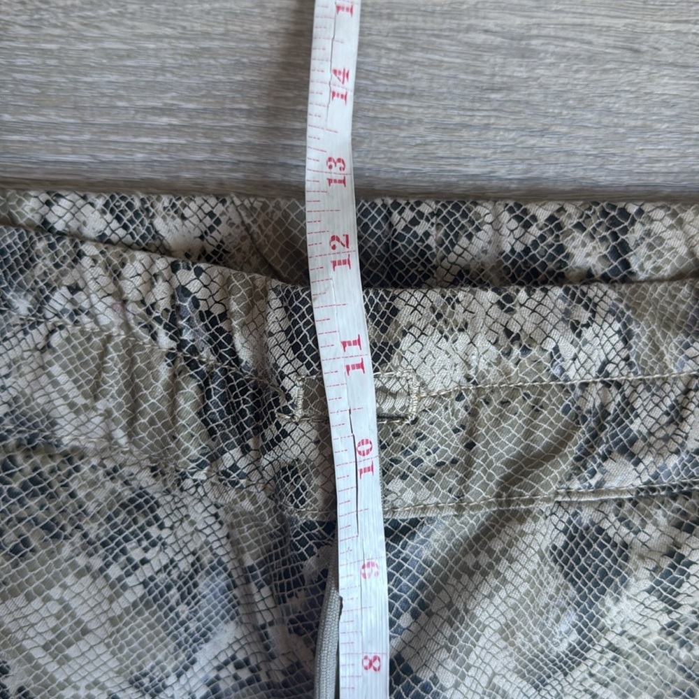 Bevy Flog Shely In Beige Python Print 24 - image 6